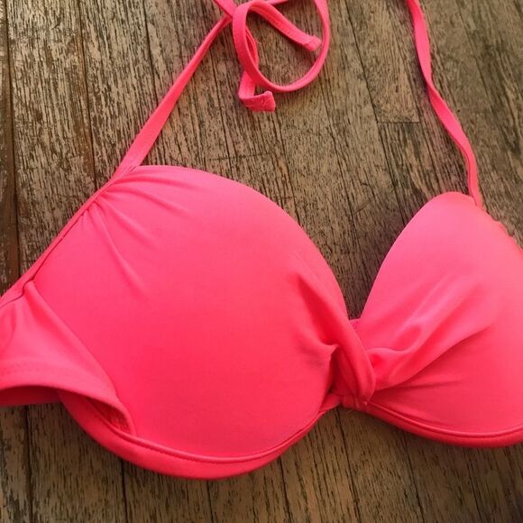 Xhilaration Padded Halter Bikini Top - Picture 3 of 6